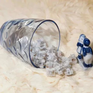 kf S000854c4b17e44bdba65a69bf18ba5d0Z